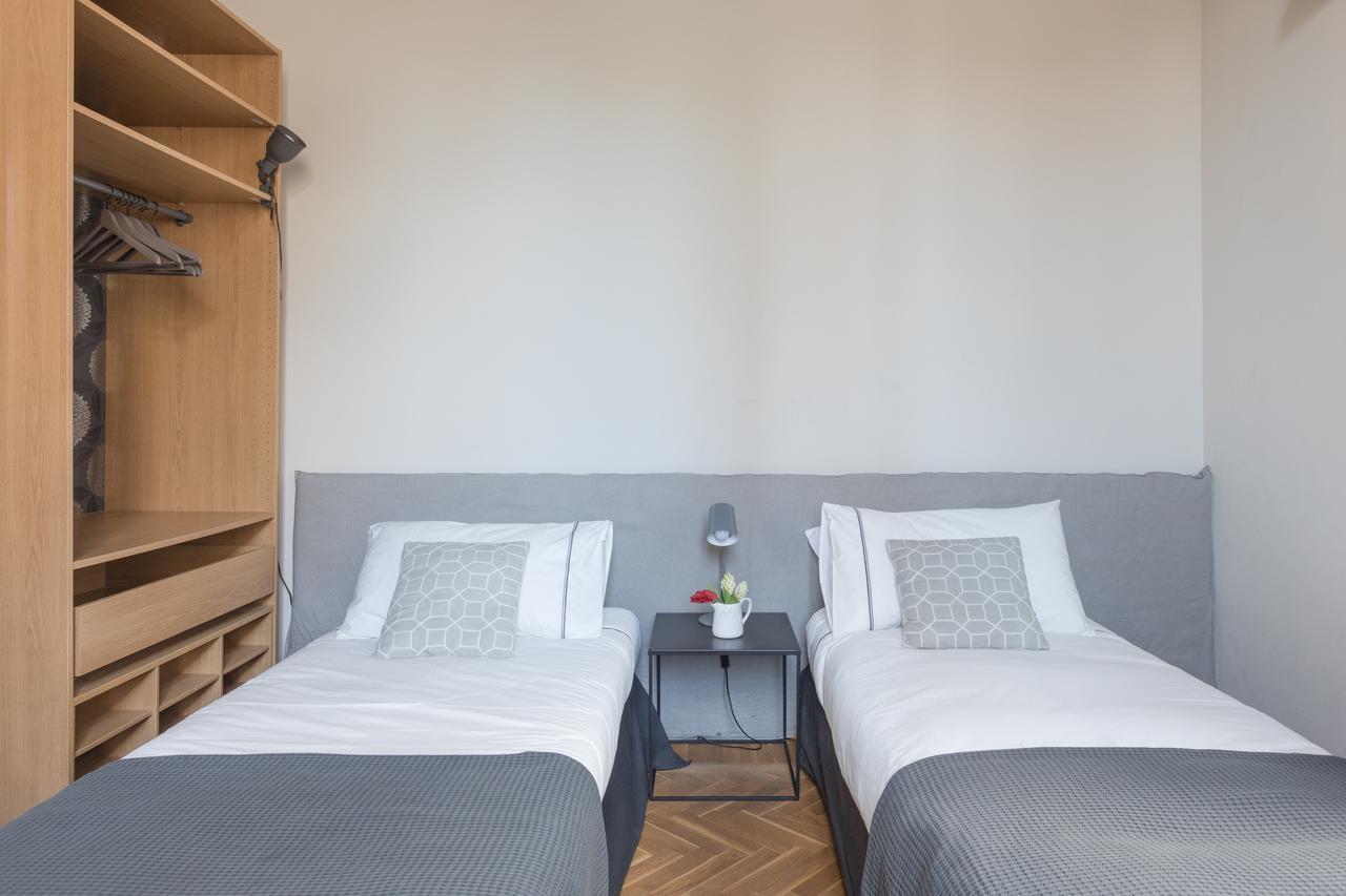 Mami'S Home Trastevere Apt With Private Terrace Rome Bagian luar foto