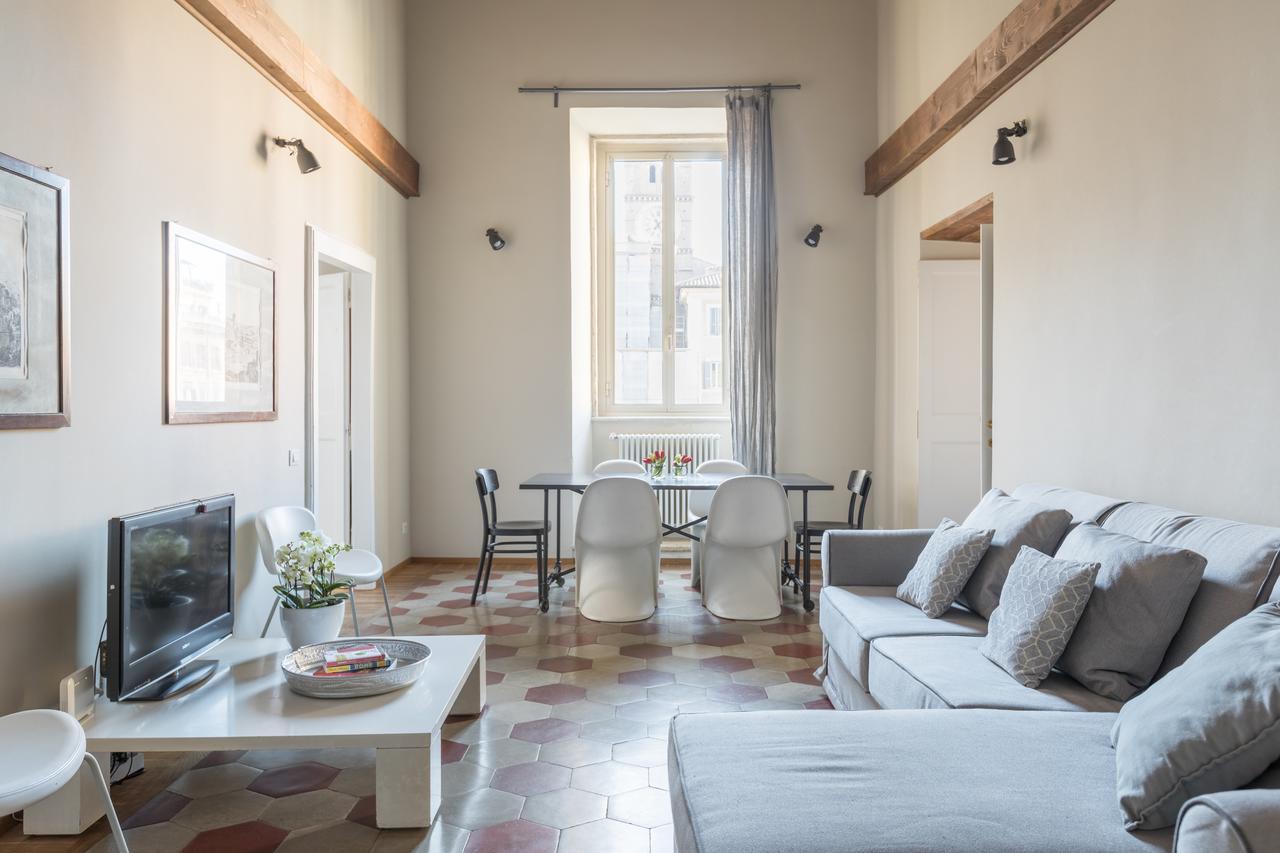 Mami'S Home Trastevere Apt With Private Terrace Rome Bagian luar foto